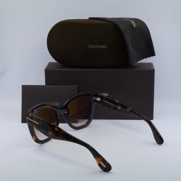 🕶️ New Tom Ford Cara FT0940 55F Sunglasses - Vintage Dark Havana Frame - Picture 11 of 11